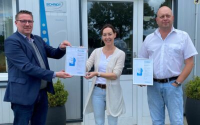 Auszeichnung mit dem CrefoZert „Siegel für eine ausgezeichnete Bonität“ am 20.06.2022
