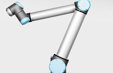 Automation BMC-Spritzgussmaschine / Einsatz eines Roboters