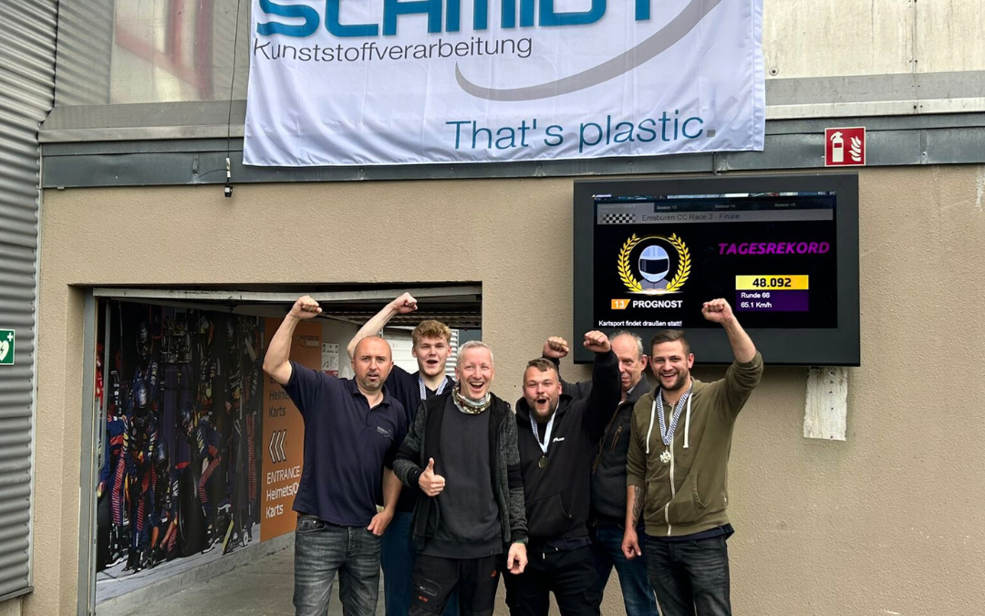 Auf dem Siegerpodest beim The Company Cup Emsbüren